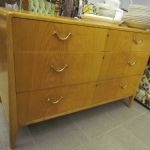 695 8533 CHEST OF DRAWERS
